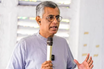 ගල් අඟුරු හොරකමේ වගඋත්තරකරුවන් ගැන පාඨලීගෙන් සැර ප්‍රකාශයක්