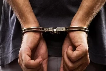 யாசகரை தாக்கிய உணவக உரிமையாளர் கைது