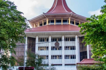 ஊழல் எதிர்ப்பு சட்டமூலத்திற்கு எதிராக மனு