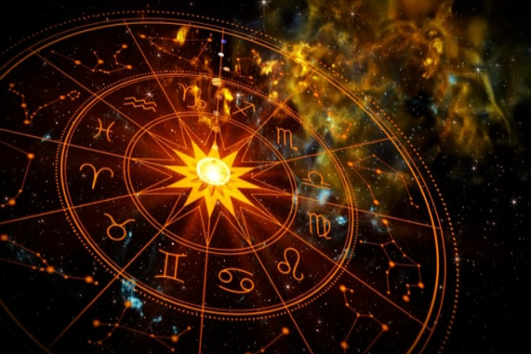 வீட்டில் நிறைய பழைய துணிகள் இருக்கா? இந்த பிரச்சனைகள் வரும் | Have A Lot Of Old Clothes At Home Negative Energy வீட்டில் நிறைய பழைய துணிகள் இருக்கா? இந்த பிரச்சனைகள் வரும் | Have A Lot Of Old Clothes At Home Negative Energy