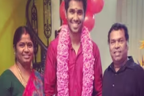மறைந்த நடிகர் மயில்சாமி குடும்பத்தின் அரிய புகைப்படங்கள்! | Rare Photos Of The Late Actor Mylaswamy S Family