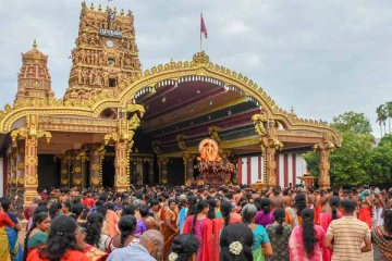 நல்லூர் கந்தசுவாமி கோயிலில் குவிக்கப்பட்ட பொலிஸார் ; காரணம் வெளியானது