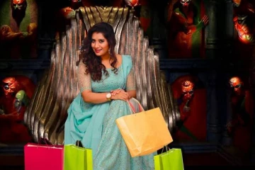 சூப்பர் சிங்கர் தொகுப்பாளினியாக ஷிவாங்கி: பிரியங்கா பிக்பாஸ் நிகழ்ச்சியில்?