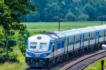 சினிமாவை மிஞ்சிய சம்பவம்; ஓடும் ரயிலில் தம்பதிக்கு காத்திருந்த அதிர்ச்சி!