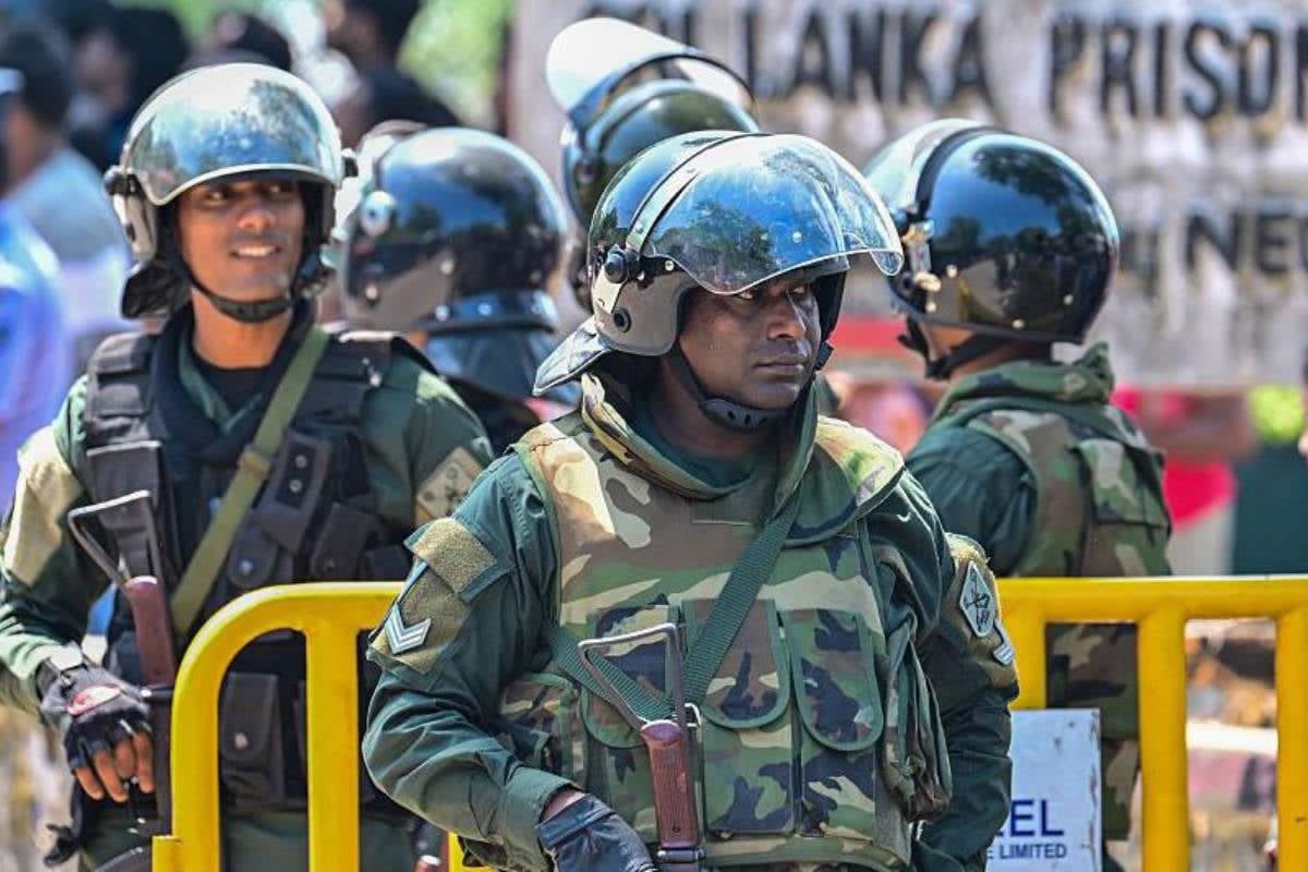 தென்னிலங்கை சிறைச்சாலையில் தீவிர பாதுகாப்பு - ஏற்படும் ஆபத்துகளை தவிர்க்க நடவடிக்கை | Tight Security For South Prisons தென்னிலங்கை சிறைச்சாலையில் தீவிர பாதுகாப்பு - ஏற்படும் ஆபத்துகளை தவிர்க்க நடவடிக்கை | Tight Security For South Prisons