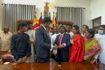 கிழக்கு மாகாண ஆளுநராக கடமைகளை பொறுப்பேற்றார் செந்தில் தொண்டமான் (Video)