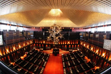 சற்றுமுன் நாடாளுமன்ற அமர்வு ஆரம்பம் (Live)