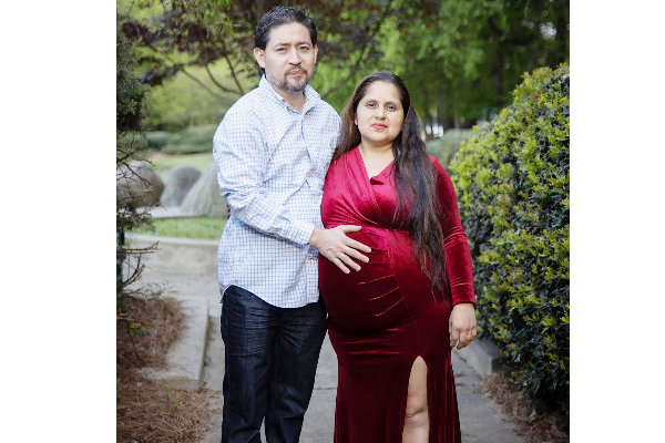 மொத்தம் 16 குழந்தைகளை பெற்றெடுத்த தம்பதி! ஒவ்வொரு குழந்தையின் பெயரில் இருக்கும் மாற்றம்; | Us Mother 16 Children Pregnant For 14 Years