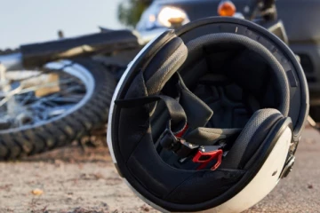 நேருக்கு நேர் மோதிய மோட்டார் சைக்கிள்கள்: ஒருவர் பலி