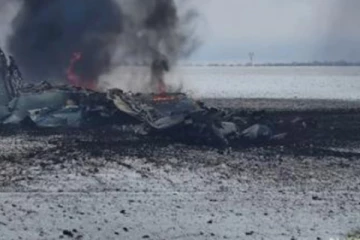 ரஷ்ய விமானத்தை சுட்டு வீழ்த்திய உக்ரைன் - பற்றி எரியும் நகரங்களால் பதற்றம் அதிகரிப்பு..!