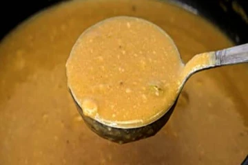 பெண்களின் கருப்பையை பலப்படுத்தும் உளுந்தங்கஞ்சி