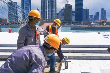 இலங்கையில் மனித விற்பனையில் சீனப்பிரஜை: ஏமாந்த பலர்!