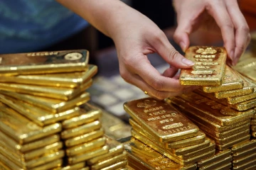 ஊழியர்களுக்கு  சம்பளமாக தங்கம்  வழங்கும் நிறுவனம்! எங்குள்ளது தெரியுமா?