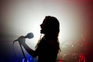 සුප්‍රසිද්ධ ගායිකාවට සුව කළ නොහැකි රෝගයක්..!