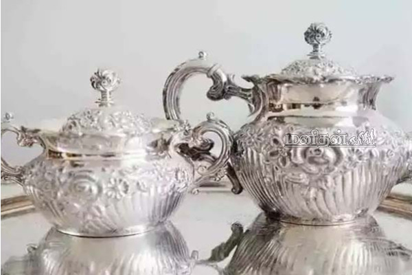 தங்கம் வாங்க அவசரப்படாதீங்க! விலை ரொம்ப குறையுமாம் | Today Gold Rate 30 06 2022 In Tamil