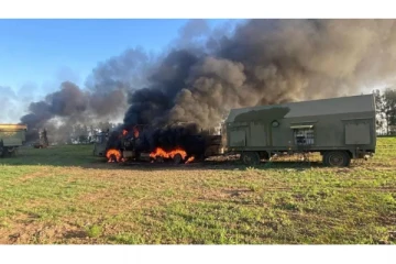 அழகாக தீப்பற்றி எரிந்துகொண்டிருக்கும் ரஷ்யாவின் S-300