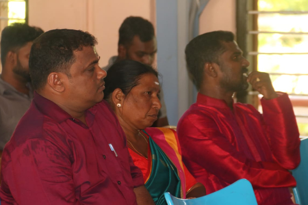 நீ கொன்ற எதிரி நான் தான் தோழா - நூல் வெளியீடு | Nee Konra Ethiri Nanthan Thola Poetry Book Release