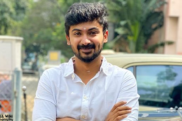 குக் வித் கோமாளிக்கு போகமாட்டேன் என்று கூறிய தர்ஷன்.. அறிவுரை கூறி அனுப்பிவைத்த முன்னணி நடிகர் | Dharshan Said No To Cook With Comali