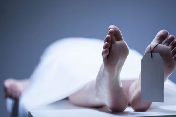 பேருந்தில் இருந்த விழுந்த கிளிநொச்சி இளைஞன் உயிரிழப்பு | Kilinochchi Youth Dies After Falling From Bus