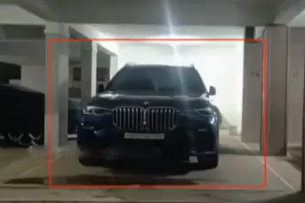 பற்றி எரியும் வாரிசு நடிகரின் ரகசிய காதல்!! விஜய்யின் நண்பர் வீட்டில் தங்கியிருக்கும் கீர்த்தி சுரேஷ்.. | Keerthy Suresh Staying In Vijay Friend House பற்றி எரியும் வாரிசு நடிகரின் ரகசிய காதல்!! விஜய்யின் நண்பர் வீட்டில் தங்கியிருக்கும் கீர்த்தி சுரேஷ்.. | Keerthy Suresh Staying In Vijay Friend House