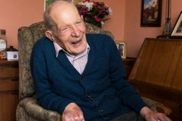 ரொம்ப நாள் வாழணுமா?.. இதெல்லாம் பண்ணுங்க - ரகசியம் சொன்ன 111 வயது முதியவர்!