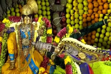 நாளை ஆடிப்பூரம் அன்று வீட்டில் வாங்க வேண்டிய முக்கியமான மூன்று பொருட்கள்