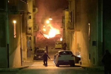 இத்தாலியில் பயங்கரம்! வெடித்து தரைமட்டமான வீடுகள்., பலி எண்ணிக்கை அதிகரிப்பு