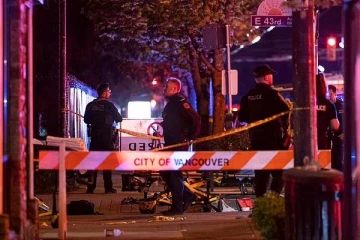 வான்கூவர் திருவிழா கூட்டத்தினரிடம் தாக்குதலில் ஈடுபட்ட நபர் கூறிய ஒற்றை வார்த்தை