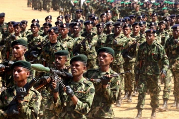 சிறிலங்காவை இராணுவத்திடம் ஒப்படைக்க திட்டம் - ஜனநாயகம் பேசினால் சிறை!!