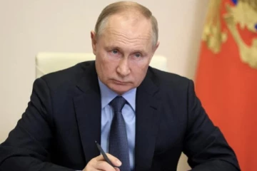 ரஷ்ய ஜனாதிபதி புடினுக்கு வழங்கப்பட்ட கௌரவ தலைவர் பதவி அதிரடியாக ரத்து!