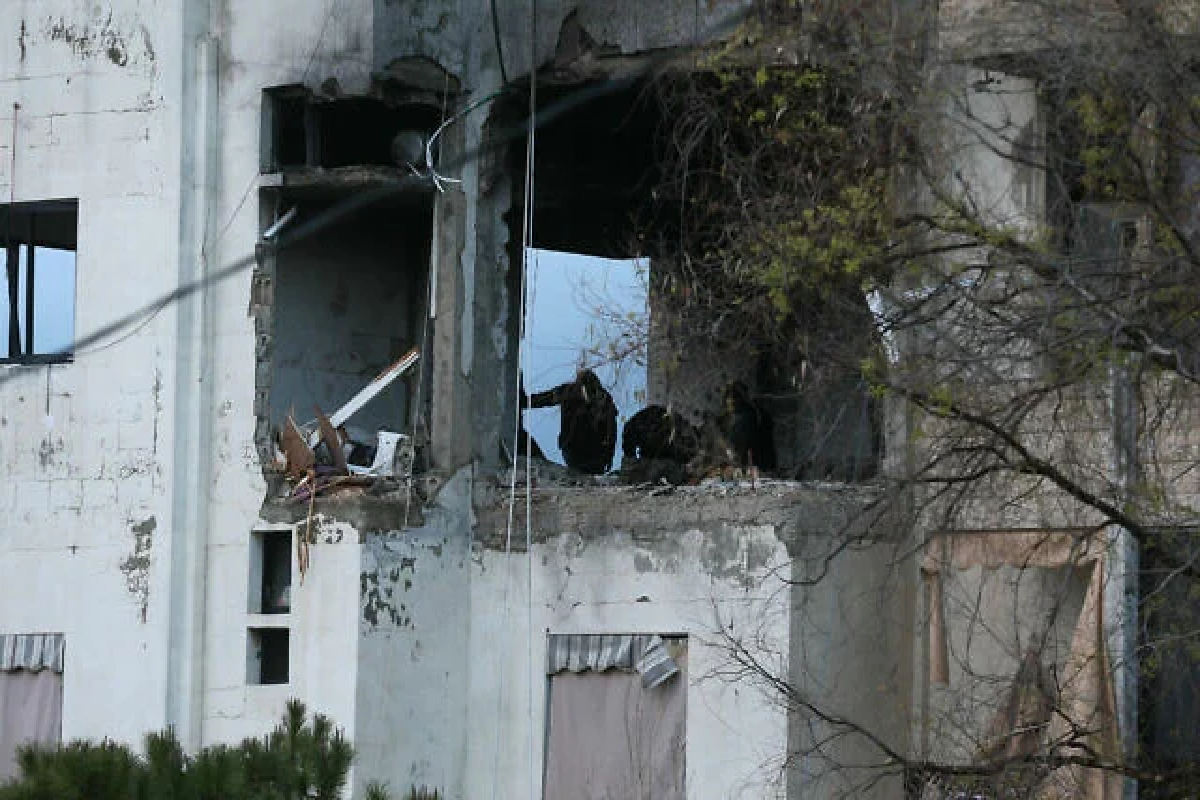 ஹமாஸ் அமைப்பின் நிதி பொறுப்பாளரை வீழ்த்தியது இஸ்ரேல் | Hamas Moneyman Killed In Israeli Strike In Lebanon