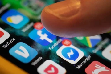 அவுஸ்திரேலியாவை அடுத்து... சிறுவர்களுக்கு சமூக ஊடகத் தடை விதிக்கும் ஆசிய நாடு