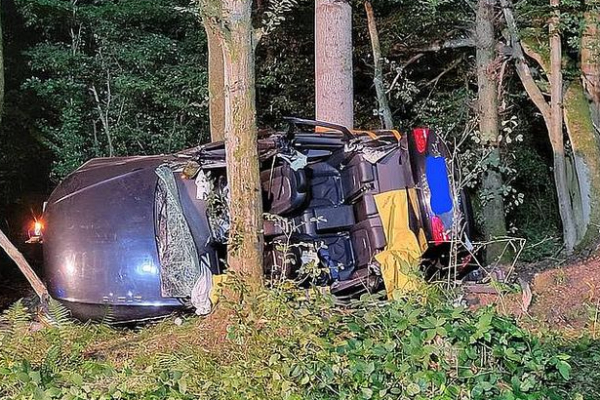 ஜெர்மனியில் கோர விபத்து: 4 பிரித்தானியர்கள் பலி! | Germany Accident Four British Died