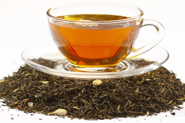 5000kg மனித பாவனைக்கு உதவாத கழிவுத் தேயிலை கண்டுபிடிப்பு | 5000Kg Of Waste Tea Unfit For Human Consumption