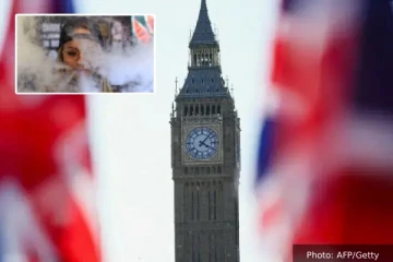 பிரித்தானியாவில் வேப்பிங் மற்றும் புகைப்பிடிக்க தடை: பொதுமக்களிடம் கருத்துக் கேட்க திட்டம்