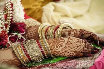 ஆண்களை  விரும்பாத இரு பெண்  மருத்துவர்கள்;  எடுத்த முடிவால் பெரும் அதிர்ச்சி!