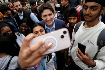 கனேடிய பொருளாதாரத்தை தூக்கி நிறுத்தும் இந்திய இளைஞர்கள்... ஆண்டுக்கு ரூ.68,000 கோடி முதலீடு