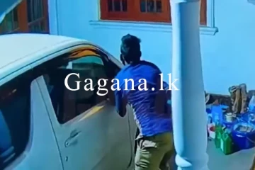 මෙහෙමත් හොරු. - මේ පුද්ගලයන් හඳුනනවා නම් පහත අංකයට දැනුම් දෙන්න. - (VIDEO)