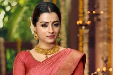 நடிகை த்ரிஷாவிற்கு கொரோனா உறுதி - மீண்டு வருவதாக உருக்கமான பதிவு