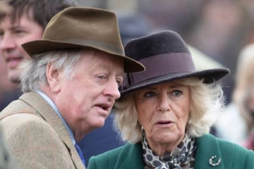 மன்னர் முடிசூட்டு விழாவிற்கு முன்னாள் கணவருக்கு அழைப்பு விடுத்த கமிலா ராணியார்