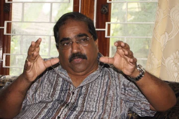 துப்பாக்கியுடன் சிறைக்குச் செல்ல அனுமதித்தோர் மீதும்  நடவடிக்கைக்கு வலியுறுத்தல்!