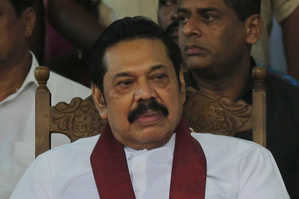 பிரதமர் பதவியிலிருந்து விலகும் முடிவை எடுத்த மகிந்த! தடுத்து நிறுத்திய இருவர்.... திரைமறைவில் நடந்த காய்நகர்த்தல்கள் - ஐபிசி தமிழ்