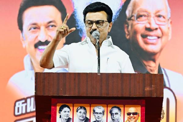 இந்தியாவை பின்னோக்கி இழுத்துச் செல்ல தீவிர முயற்சிகள் நடக்கிறது - முதல்வர் ஸ்டாலின் | Stalin Says They Attempts To Drag India Backward