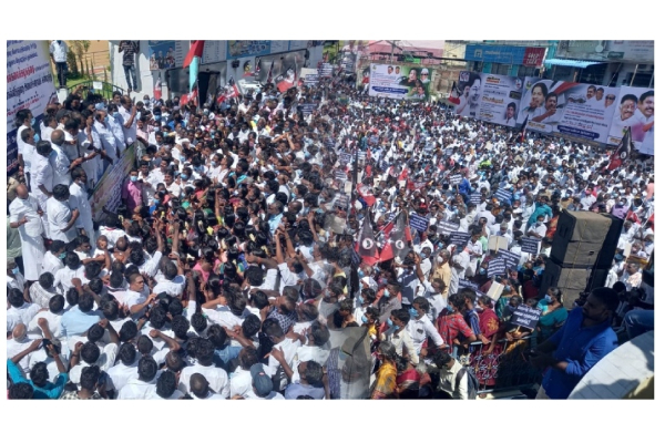 ஜெயலலிதா பெயரில் இயங்கும் பல்கலைக்கழகத்தை முடக்கும் நோக்கத்தில் செயல்படும் திமுக அரசை கண்டித்து கண்டன ஆர்ப்பாட்டம்! | Tamilnadu Politics