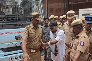 கைதான சவுக்கு சங்கர் மீது மோசமான சித்திரவதை