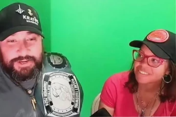 தம்பதிக்கு ஏரியில் கிடைத்த இரும்புப் பெட்டி: உள்ளே என்ன இருந்தது தெரியுமா?