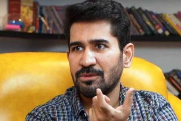 ஓட்டுக்கு பணம் கொடுத்தால் தாராளமாக வாங்கிக்கோங்க.. விஜய் ஆண்டனி கொடுத்த அட்வைஸ்