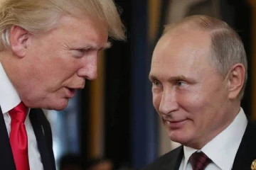 புடினை ரகசியமாக 7 முறை தொடர்புகொண்ட டொனால்டு ட்ரம்ப்: சிறப்பு பரிசும் அனுப்பி வைப்பு