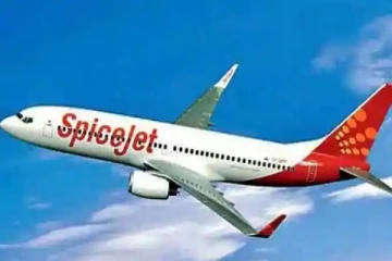 நடுவானில் விமானத்தின் அவரசகால கதவை திறக்க முயன்ற நபர்! அந்தரத்தில் நடந்த பரபரப்பு சம்பவம்