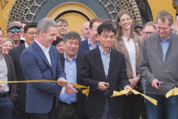 கனடாவின் ஒன்ராறியோவில் புதிய தங்கச் சுரங்கம் ஒன்று திறப்பு